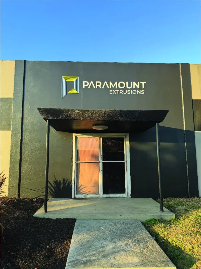 Professional outdoor signage services for businesses